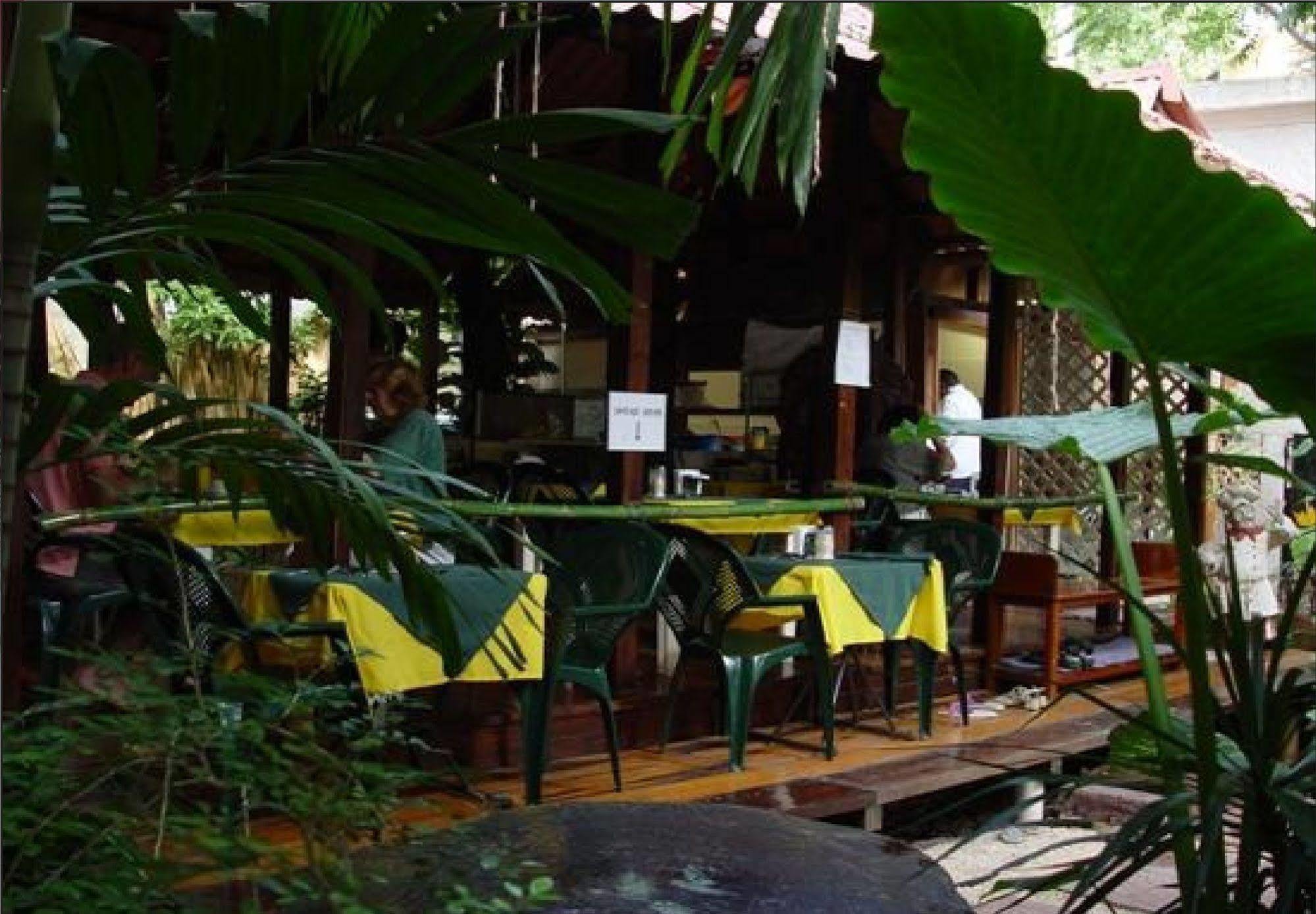 Eco-Hotel El Rey Del Caribe Cancun Ngoại thất bức ảnh